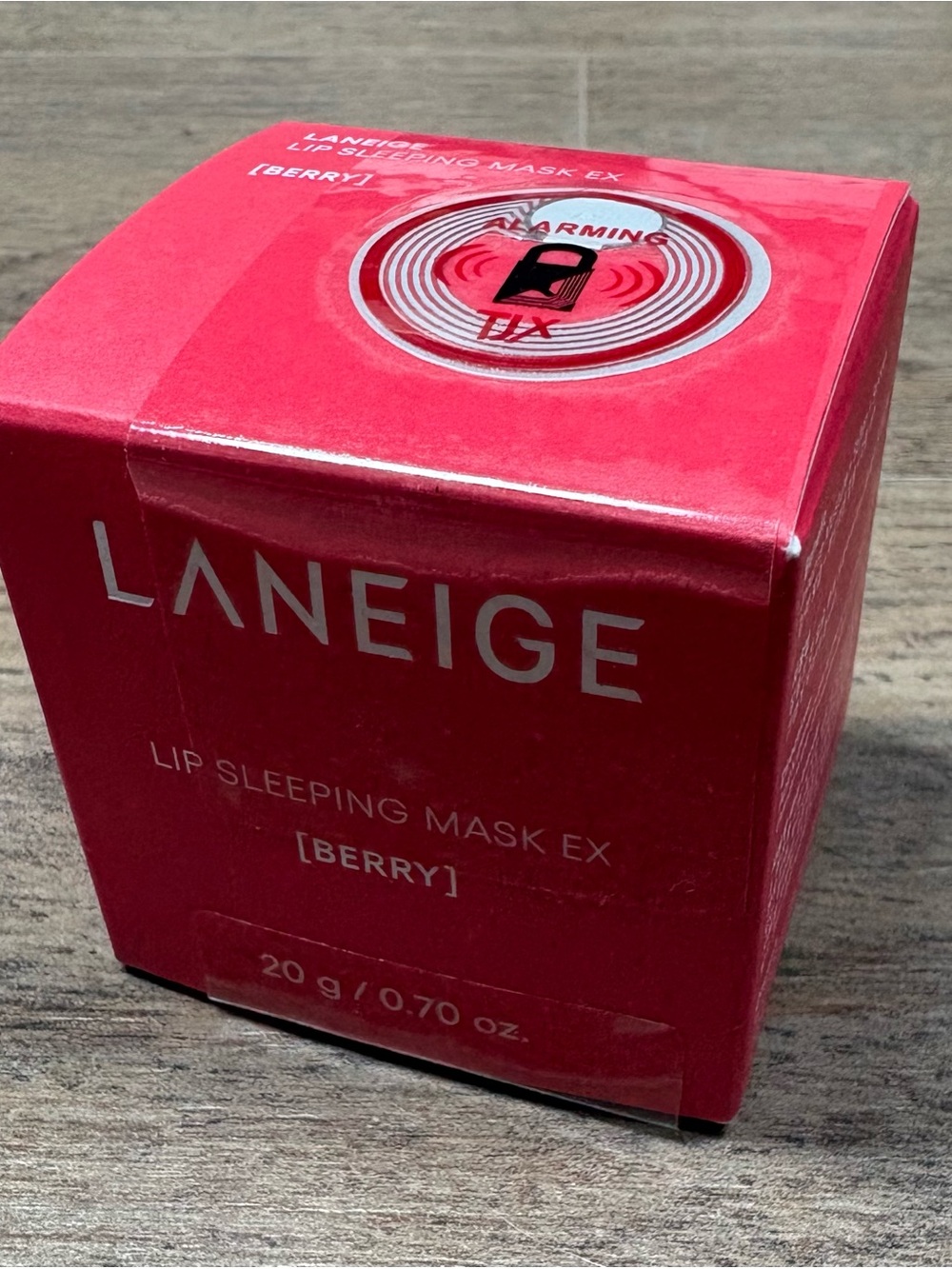 LANEIGE Lip Sleeping Mask - Vibrant Pink and Red Jar - Picture 5 of 5